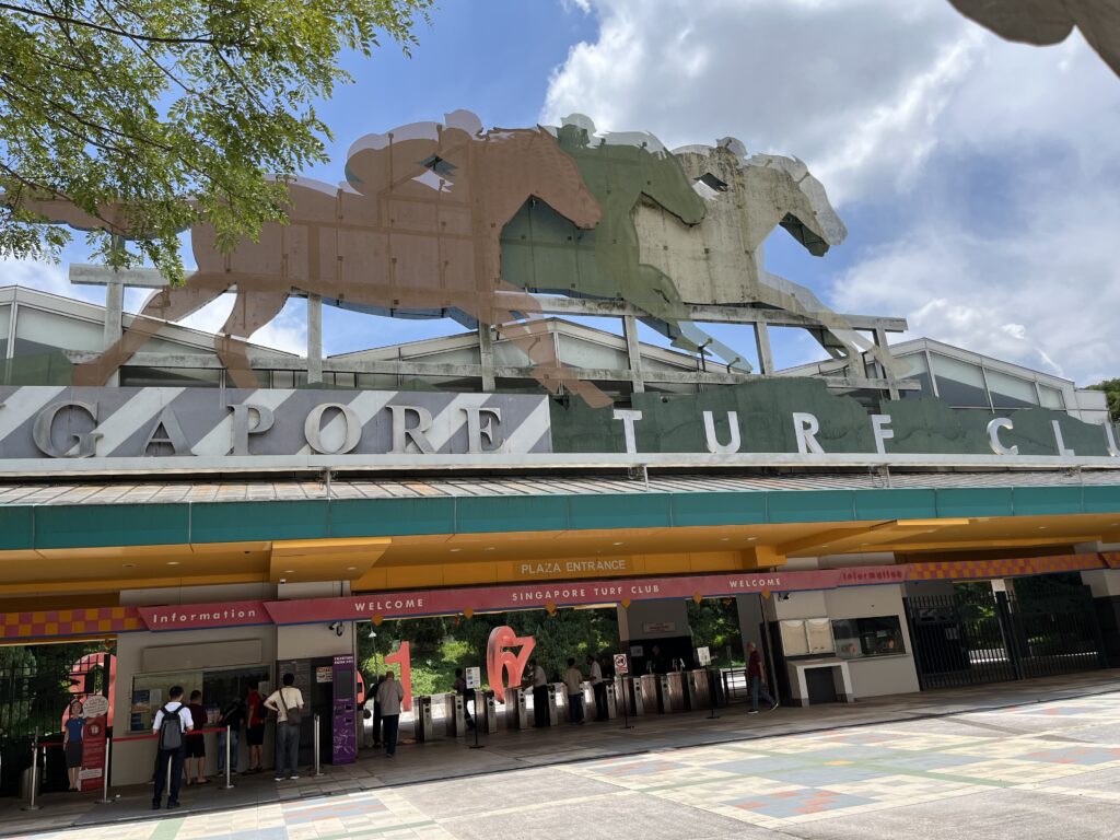 クランジ競馬場